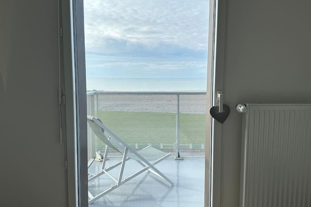 Face A La Mer Immense Cayeux-sur-Mer Exterior photo